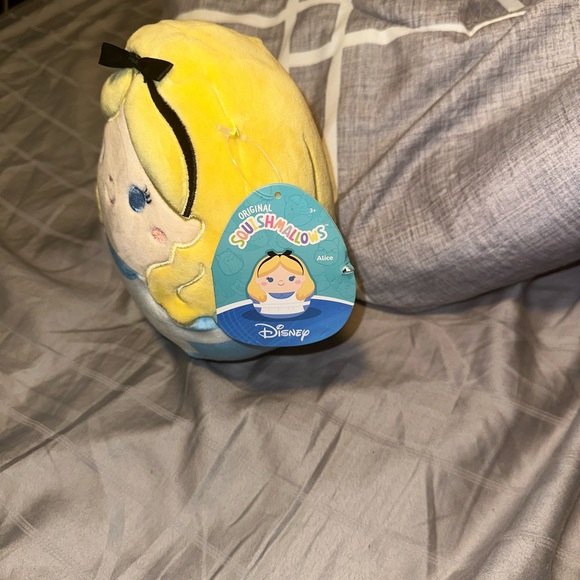 Disnet squishmallow - Picture 2 of 2